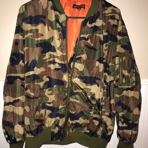 Camo bomber jacket